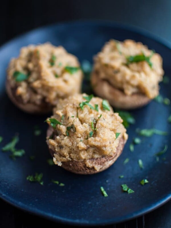 Garlic and parmesan stuffed mushrooms - the perfect easy appetizer for vegetarians and carnivores alike!