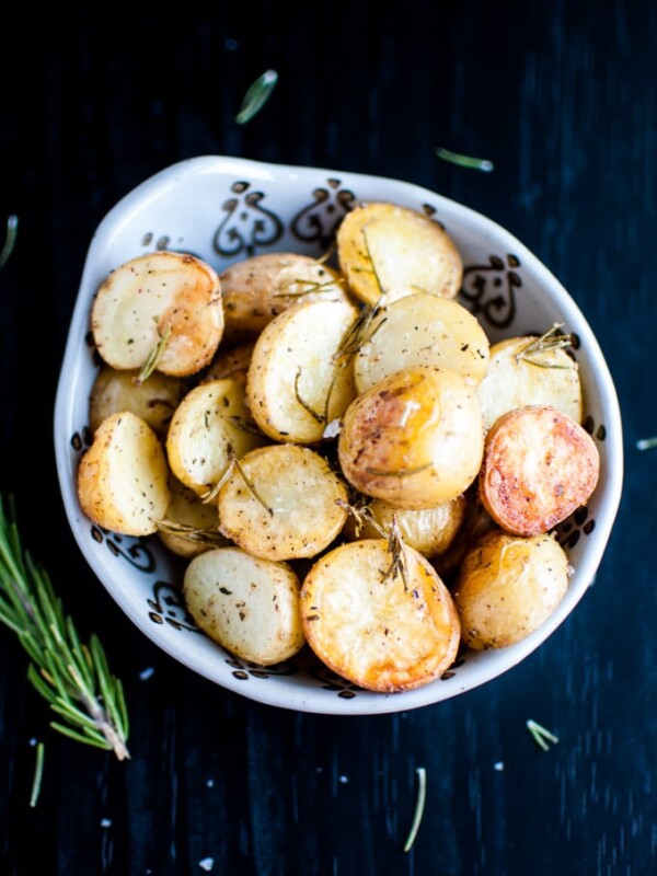 Rosemary Roasted Potatoes - little potatoes that are crispy on the outside and fluffy on the inside. An easy to make side dish!