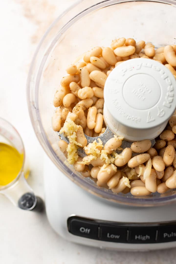 cannellini beans in food processor