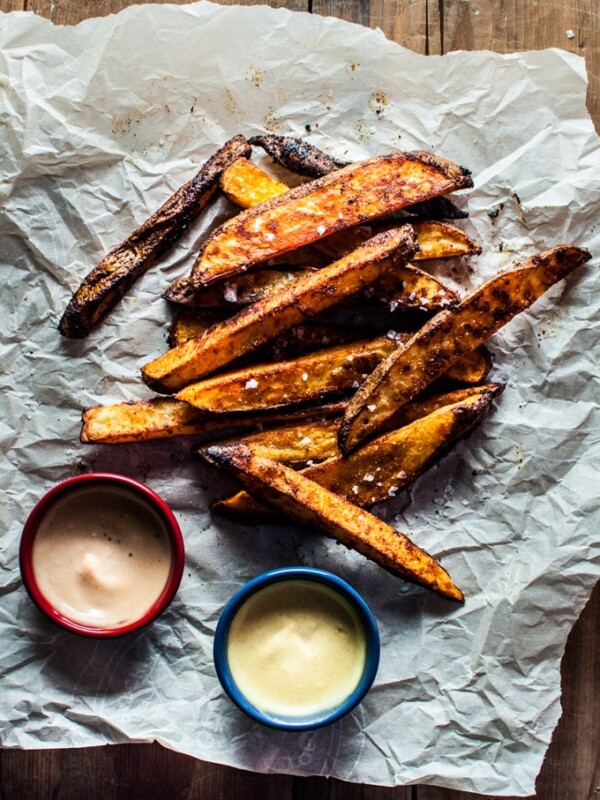 Enjoy these beer oven fries as a healthier alternative to deep frying. The beer soak prepares the potatoes so they're crispy on the outside and soft and fluffy on the inside.