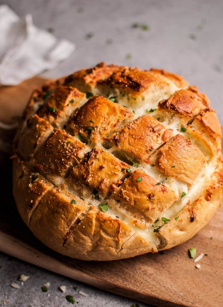 Parmesan and garlic butter pull apart bread is a deliciously cheesy and comforting appetizer that everyone is sure to love!