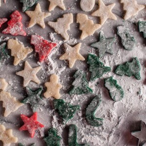 These homemade marzipan Christmas treats are cute, easy to make, and are a tasty and unique holiday sweet. Perfect for your cookie exchange or a homemade gift!