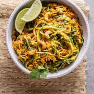 These 15 minute garlic lime cashew zoodles are a super easy and healthy vegan meal option. This is a snap to make, and the sauce is addictive!