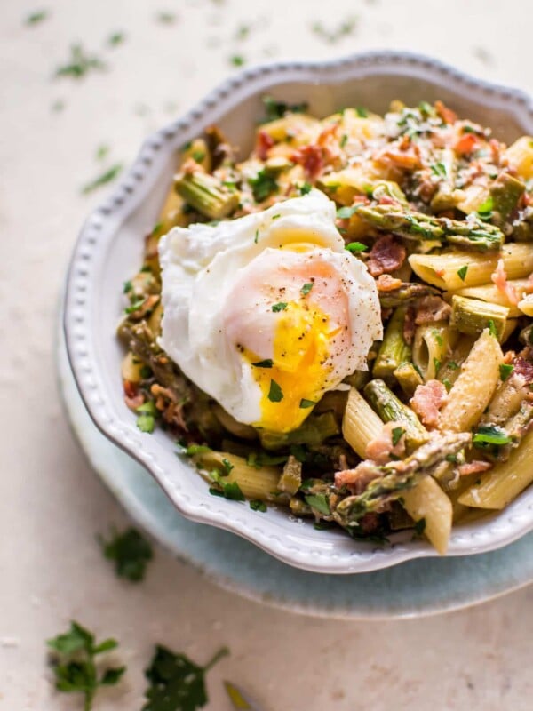 This asparagus and bacon pasta is fresh, lemony, a little bit creamy, and not too naughty! Perfect for spring.