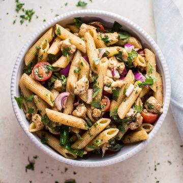 This balsamic caprese pasta salad is a fresh, quick, and simple vegetarian side dish that's perfect for picnics or BBQs.