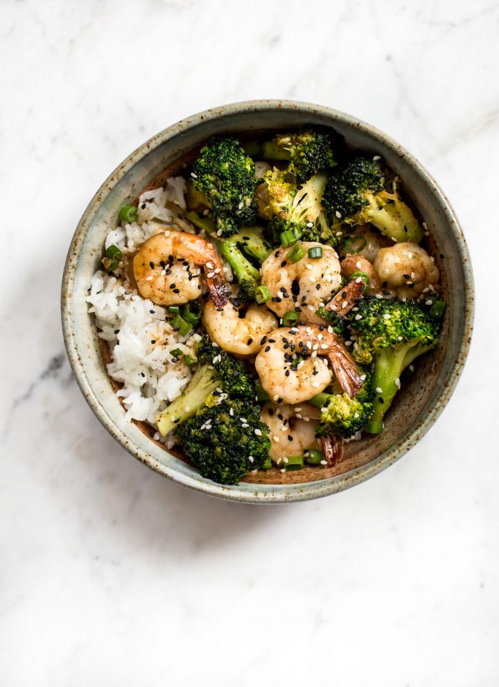 These easy shrimp and broccoli bowls are quick, healthy, and delicious! The perfect tasty weeknight meal idea. 
