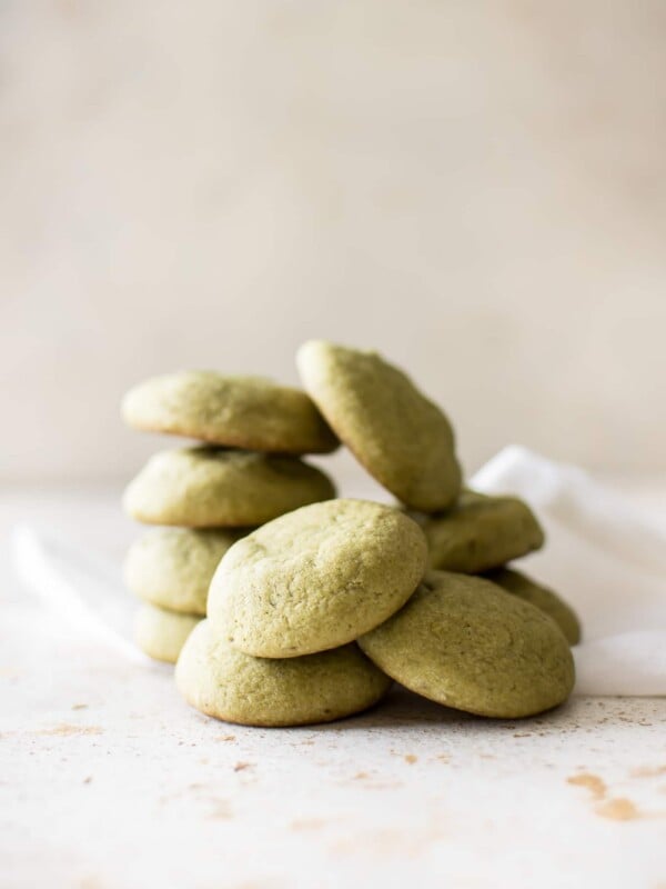 These vegan matcha cookies are flavored with the antioxidant-rich green tea. The green color would make these the perfect dairy-free vegan St. Patrick's Day cookies!