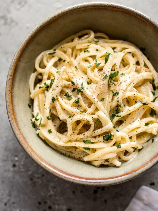 This easy creamy garlic pasta recipe is a fast and tasty weeknight comfort food dinner! 