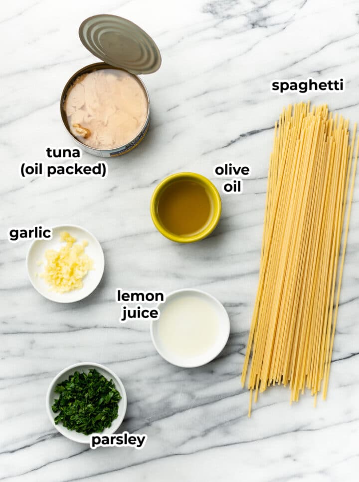 ingredients for tuna pasta in prep bowls