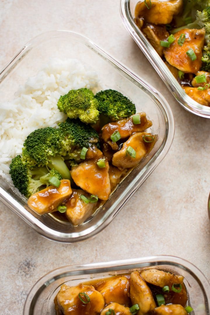 homemade teriyaki chicken meal prep bowls with rice and broccoli in glass container