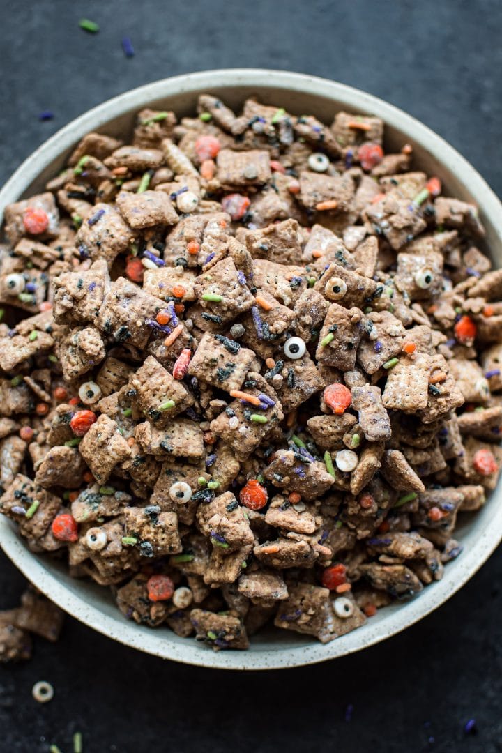 easy halloween puppy chow with festive sprinkles in a bowl