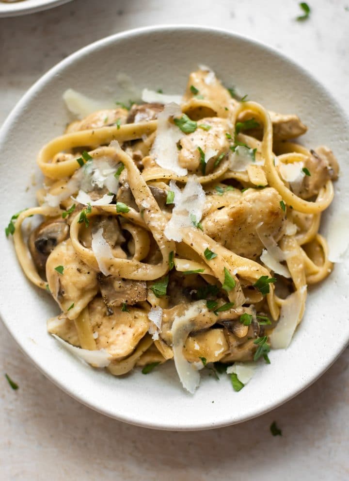 You'll adore this easy twist on the classic chicken marsala recipe - tender chicken pieces are coated in the creamy sauce that you love and tossed with mushrooms and pasta.