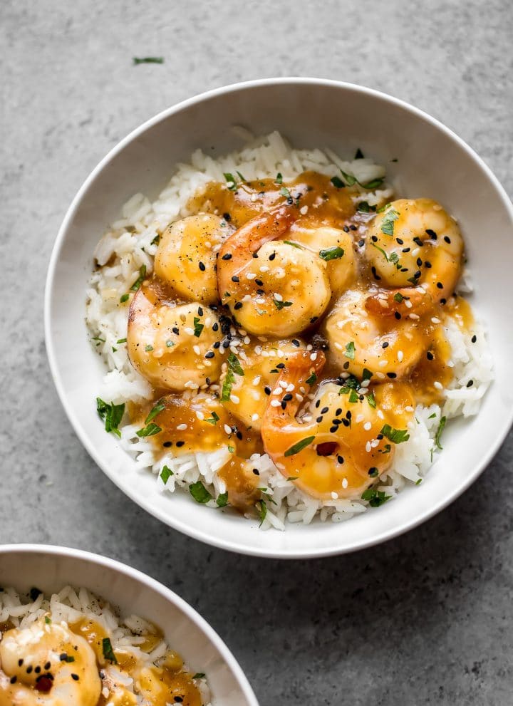 These sesame ginger shrimp are quick and delicious. The perfect takeout fakeout family dinner recipe! So easy.