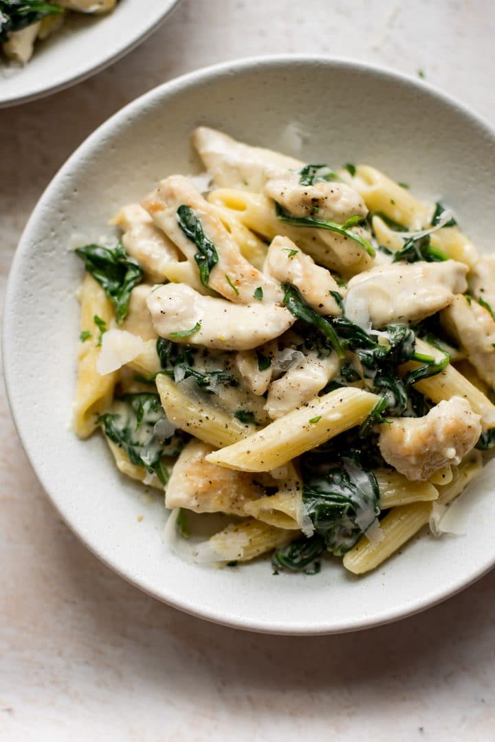 close-up of chicken spinach pasta