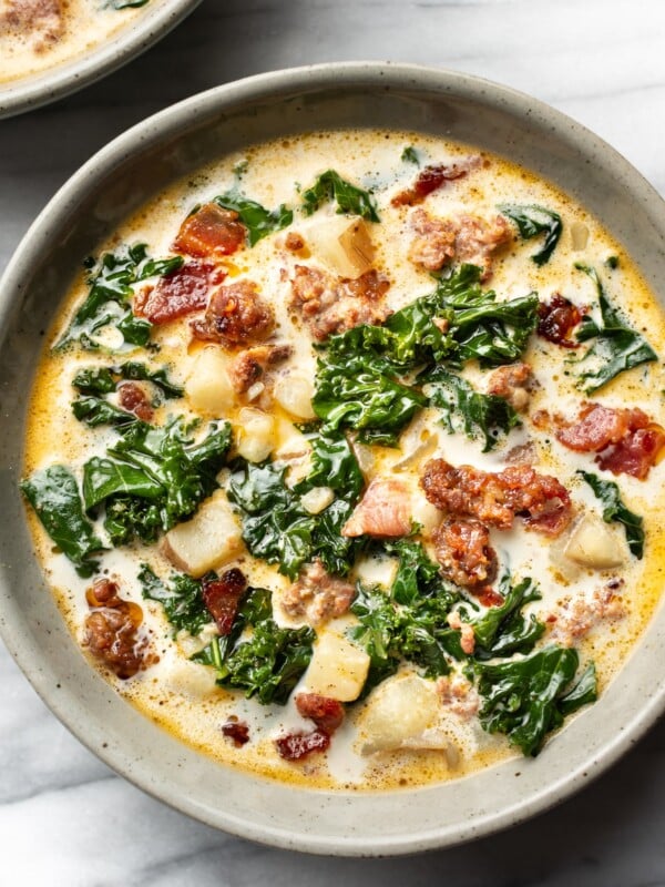 a bowl of zuppa toscana