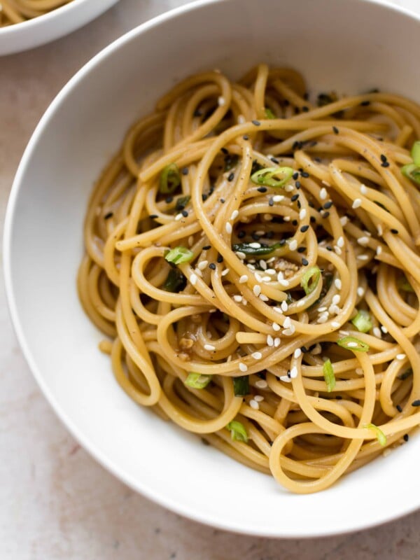 ginger garlic noodles close-up