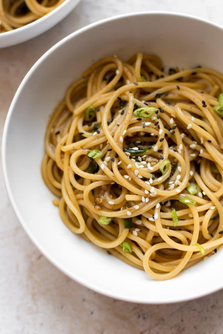 ginger garlic noodles close-up