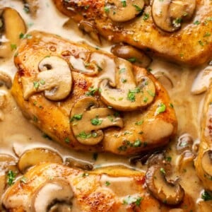 closeup of a skillet with chicken marsala