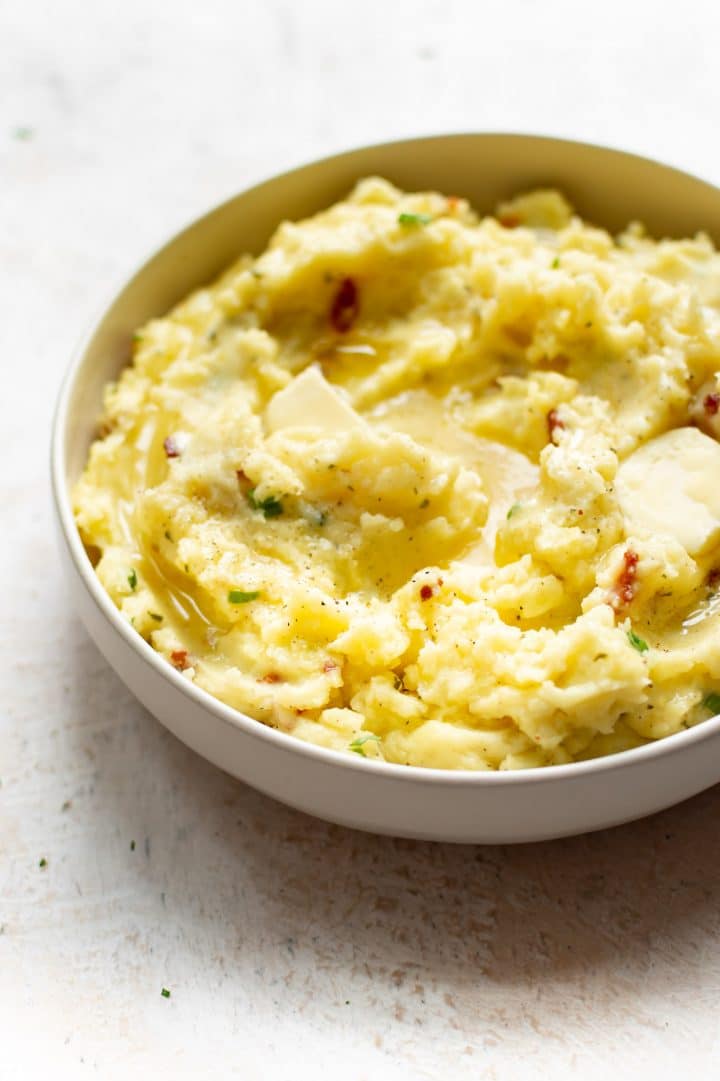 Hidden Valley Ranch mashed potatoes in a serving bowl