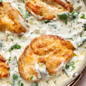 creamy spinach artichoke chicken close-up