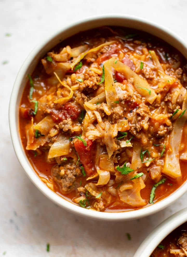 bowl of unstuffed cabbage soup