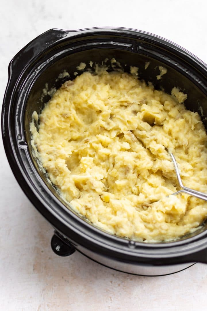 the best crockpot mashed potatoes (in slow cooker with a potato masher)