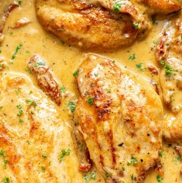 creamy Cajun chicken close-up