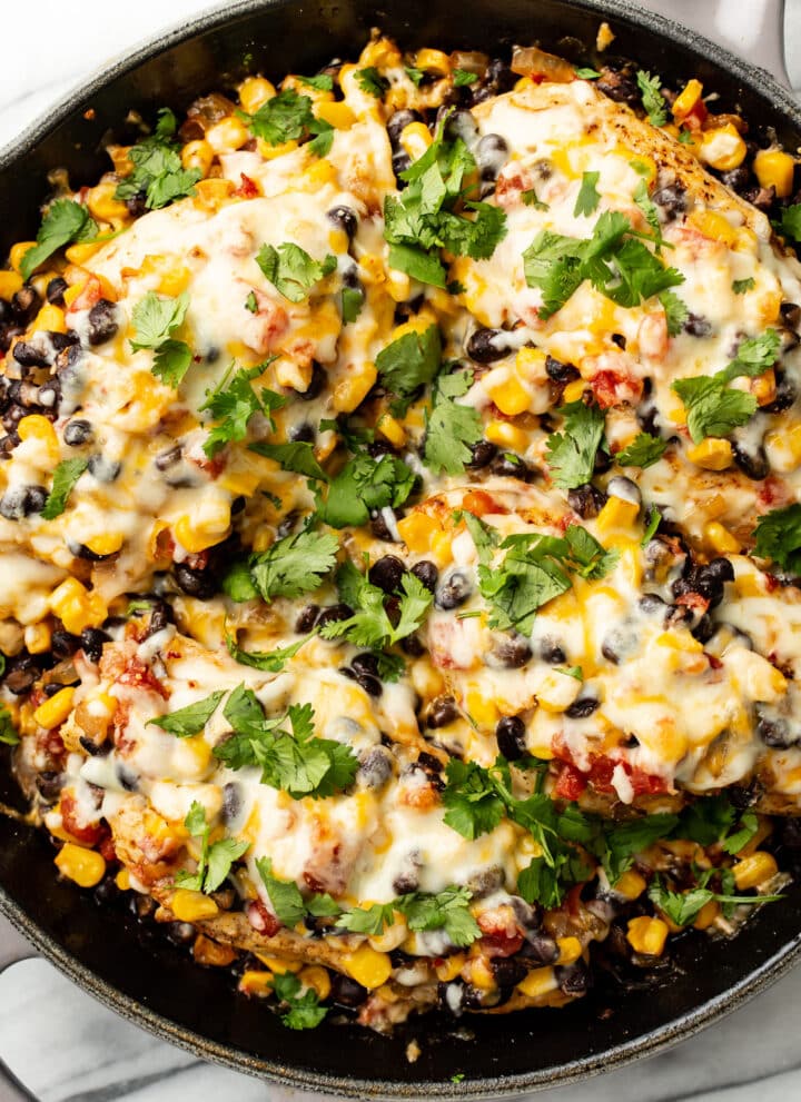 a skillet with santa fe chicken