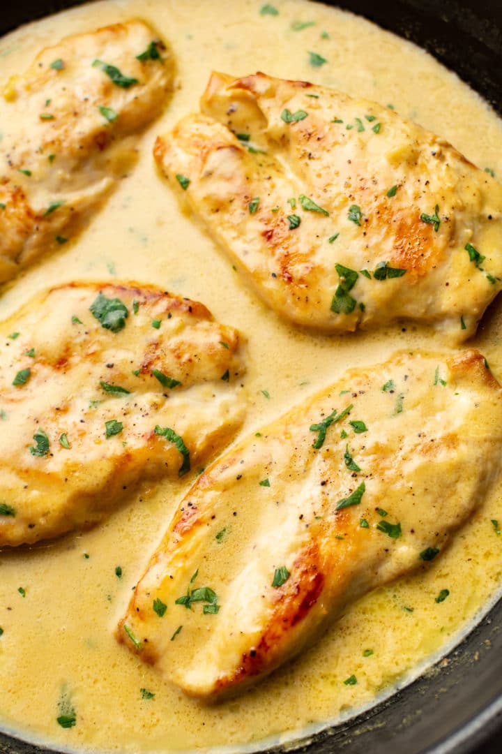 close-up of lemon pepper chicken