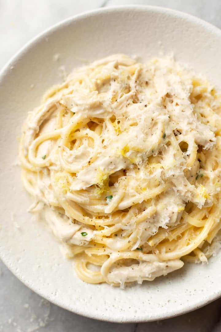 close-up of creamy lemon chicken pasta in a bowl