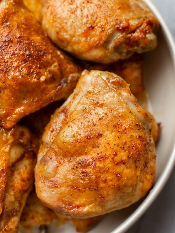 close-up of easy baked chicken thighs