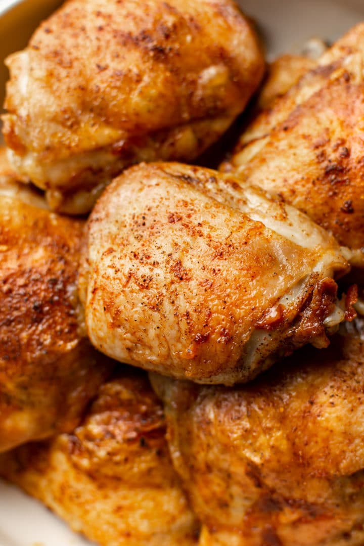 close-up of the best baked chicken thighs