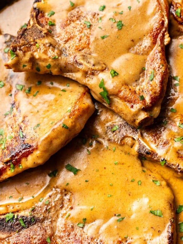 close-up of easy smothered pork chops with gravy