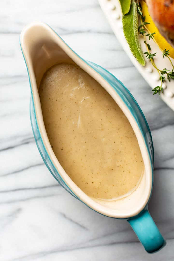 gravy boat with turkey gravy close-up