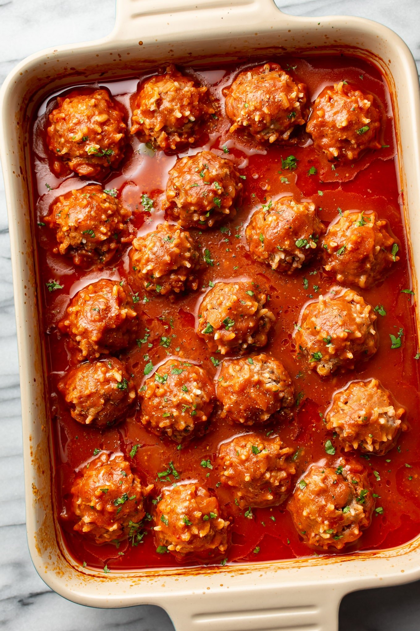 Knorr sauce for meatloaf and meatballs in a pack of 2 makes 2